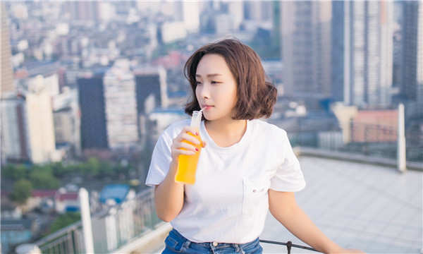 波密关于试管代生助孕多少钱的详尽分析与指导